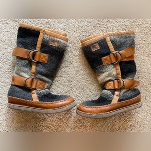 Sorel Chipahko Blanket Hawk Wool Winter Snow Boots Leather Trim Rare Size 8